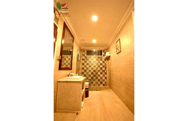 Deluxe Bungalow 1 Large Double Bed